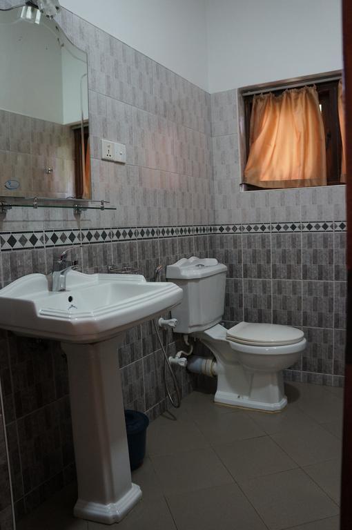 Tandem Guesthouse Hikkaduwa Eksteriør billede